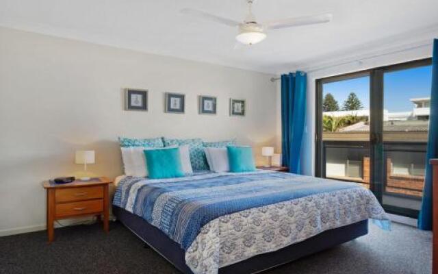 Spinnaker 102 - On The Lake!