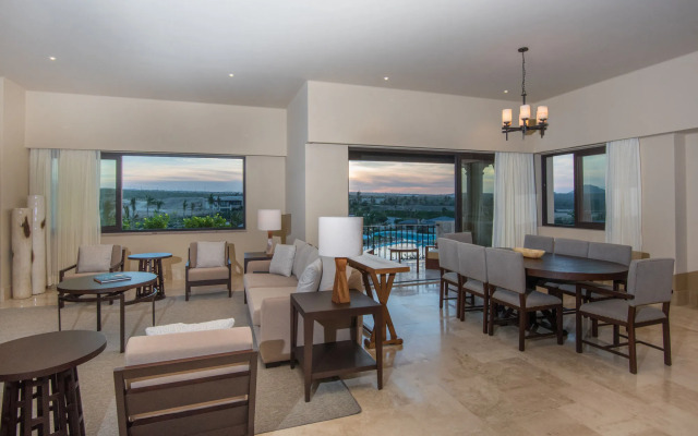 Condo DRC310 by Diamante