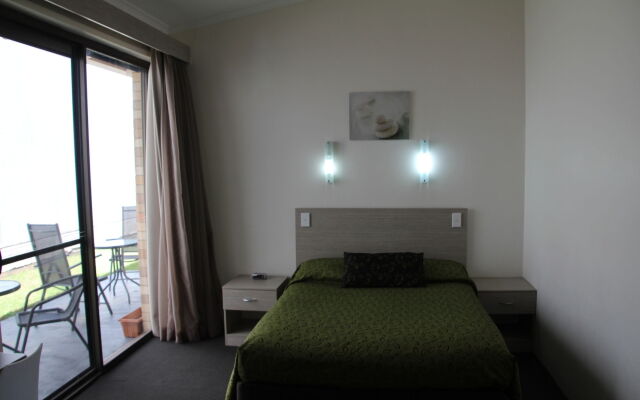 The Ashwood Motel