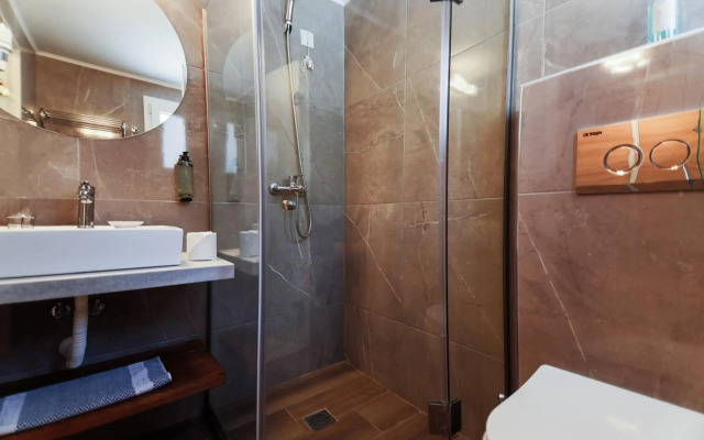 Bomo Tosca Beach Hotel