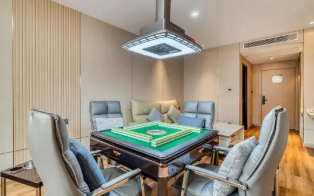 Magnolia Hotel (Shanghai Fengxian Xinsiping Highway)