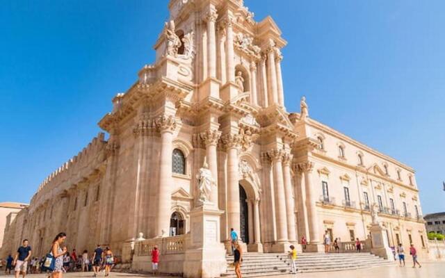 One bedroom appartement with wifi at Siracusa