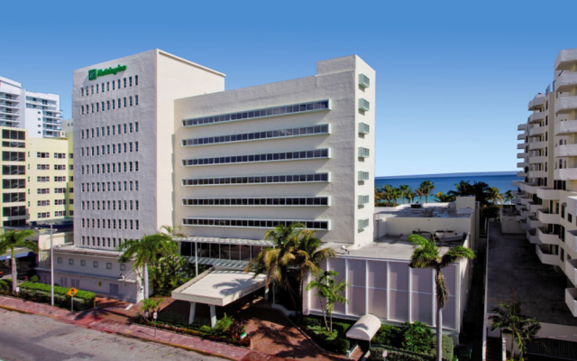Holiday Inn Miami Beach - Oceanfront by IHG