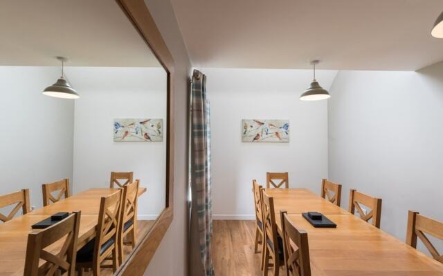 Lord Galloway 33, Newton Stewart