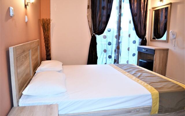 Thassos Grand Villas Apartments &Studios