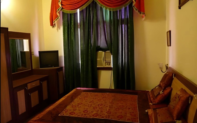 Hotel Kapoor Palace