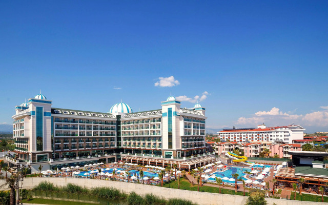 Luna Blanca Resort & Spa - All Inclusive