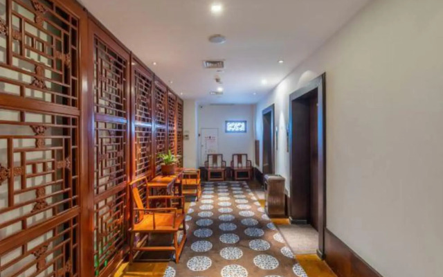 Zeyun Hotel