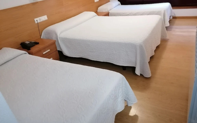 Hostal Adelia