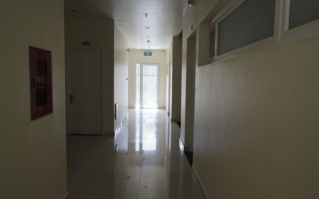 Queen Central Apartment Hotel
