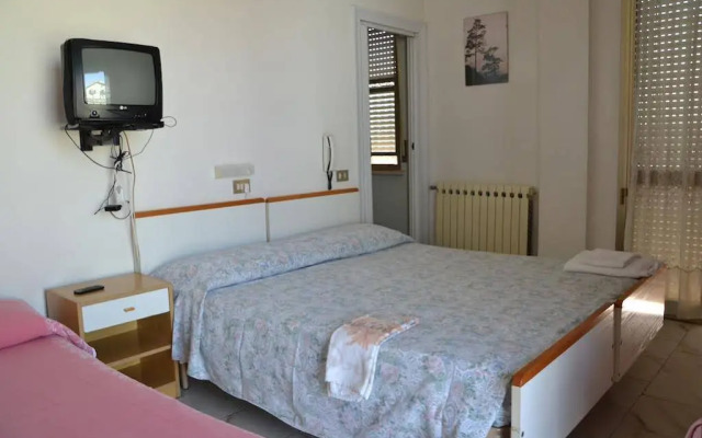 Hotel Elvira