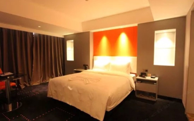 Aishang Hotel (Lecong Furniture Mall, Foshan)