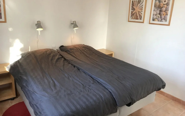 Cozy Villa in Caunes-Minervois with Swimming Pool