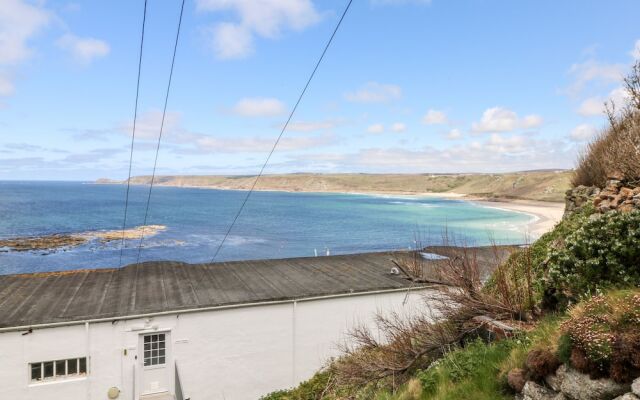 Sennen Heights