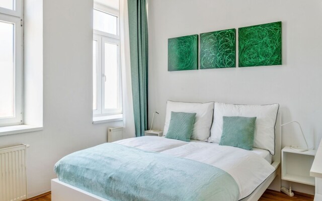 Simplistic Holiday Home In Wien Near Schonbrunn Palace