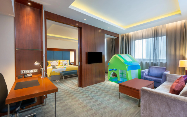 Holiday Inn Shanghai Pudong by IHG