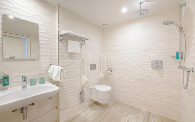 Beachhouse Hotel