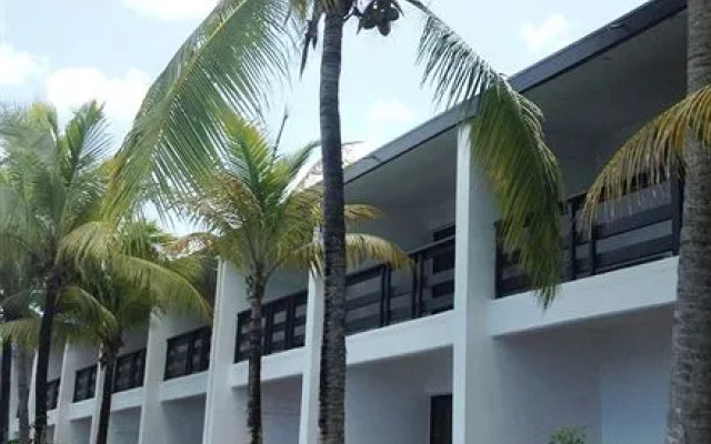 Turtle Cove Hotel & Residence