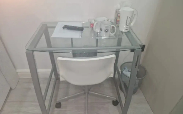 Blake Rainham Homestay