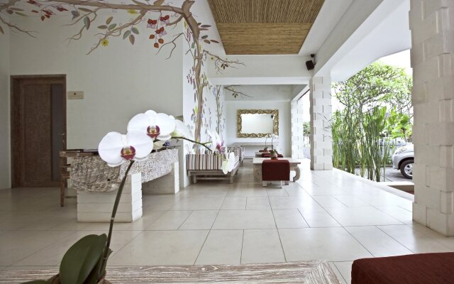 Rama Residence Petitenget Hotel