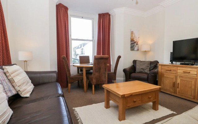 Carlton House Apartment 1