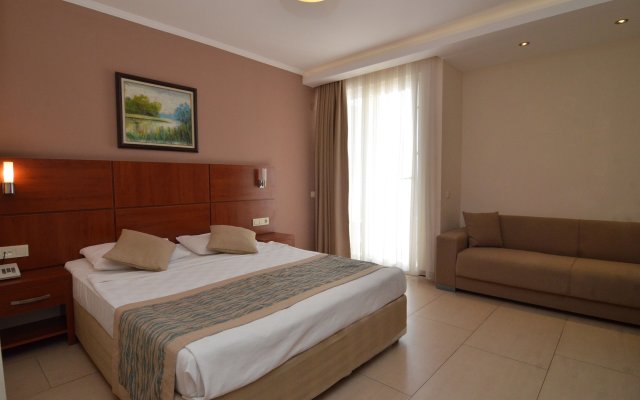 Artemis Princess Hotel