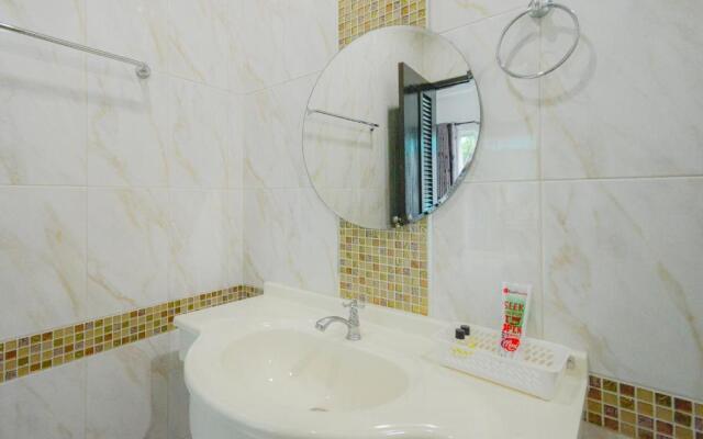 OYO 242 Baan Noppadol Hua Hin Resort