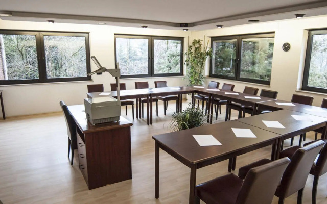 Stargaze Home Hotel