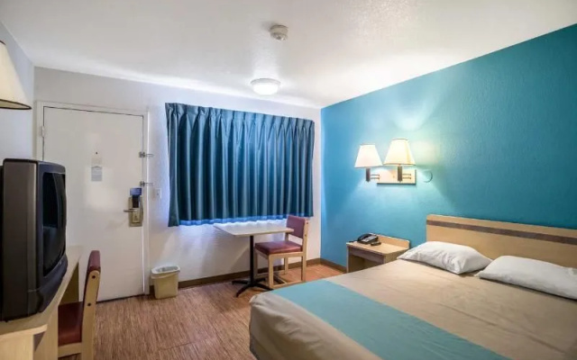 Rodeway Inn