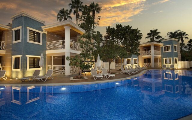 Quattro Beach Spa & Resort Hotel