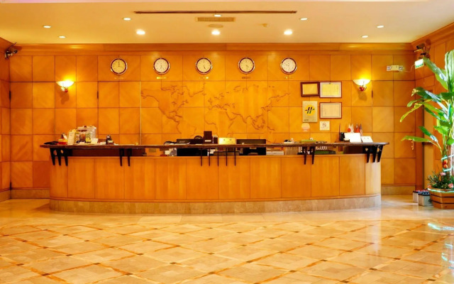 Oriental Hotel