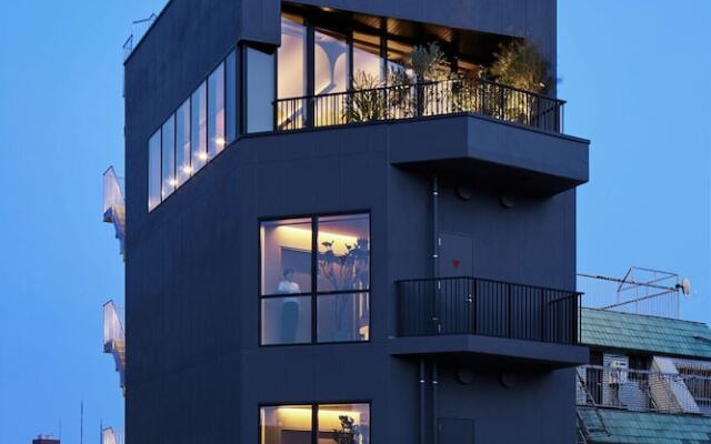 9h nine hours woman Shinjuku sleep lab