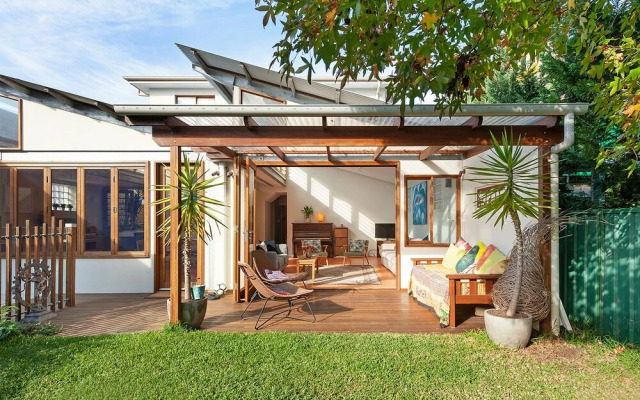 Sunny Family Beach House