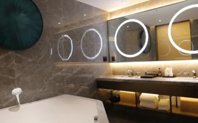 Stay International Hotel