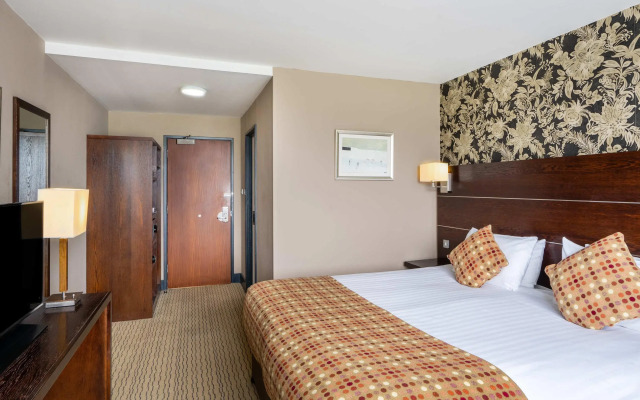 Mercure Maidstone Great Danes Hotel