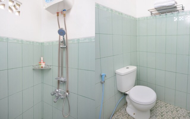 Elga Sastro Inn By OYO Rooms
