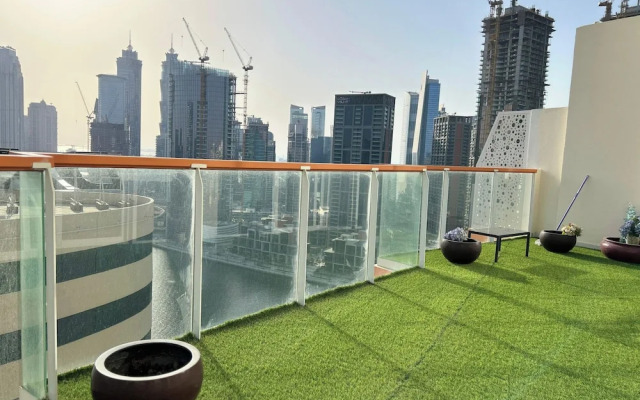 1BR Penthouse in Millenium Binghatti