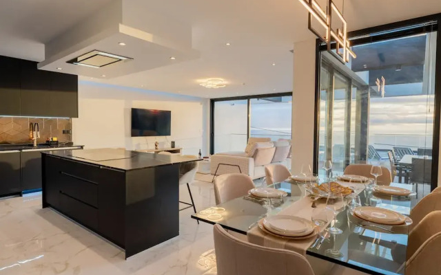 Villa Luxe by Atlantic Holiday