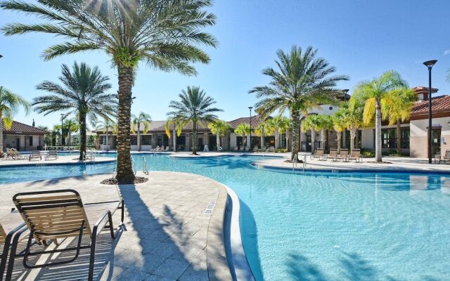 Solterra 5 Bedroom House w Pool - 7034SR