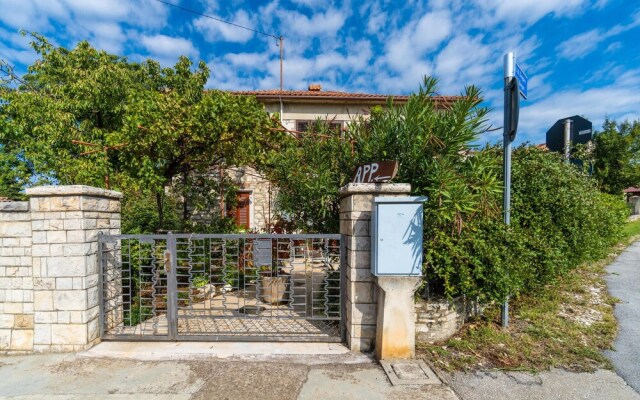 Nice Home in Umag With Wifi and 1 Bedrooms