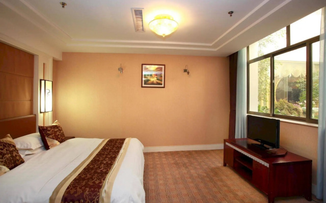 Yantai Golden Beach Hotel