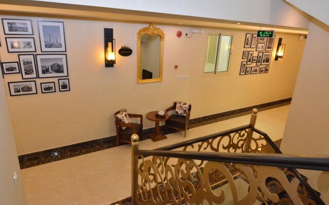 Arto Aparthotel