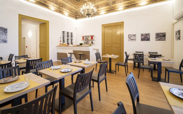 Ballarò Hotel