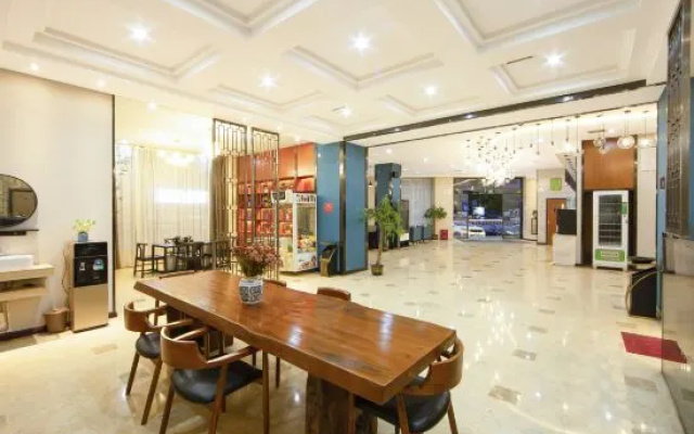 HEBE Joy Hotel (Lianyuan Central Hospital Bus Station) – Restaurant – Loudi