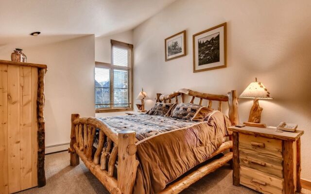 Ski Tip Townhomes 8713