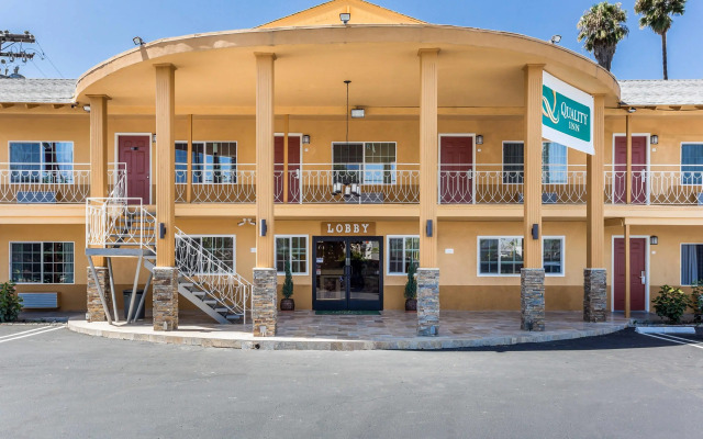 Mount Vernon Inn Escondido Downtown