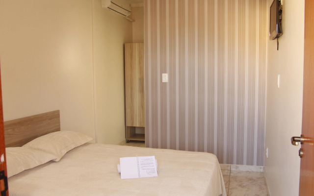 Turis Hotel