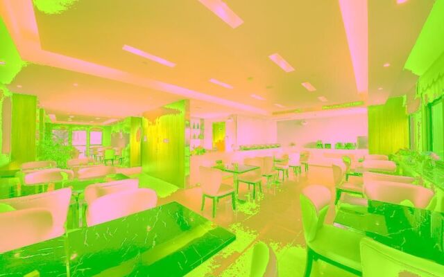 Starway Hotel