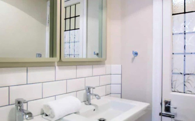 The Coach House - yourapartment