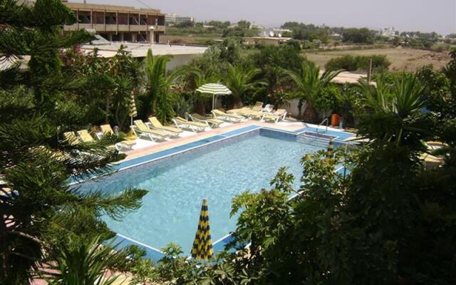 Anna Apartments